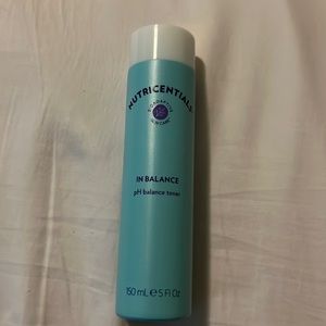 NuSkin nutricentials in balance pH balance toner NWT